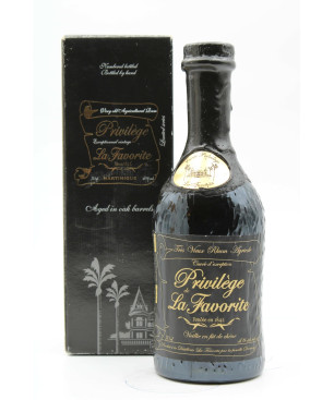 LA FAVORITE - RHUM VIEUX - PRIVILÈGE LA FAVORITE 2015 - 40% - 70CL