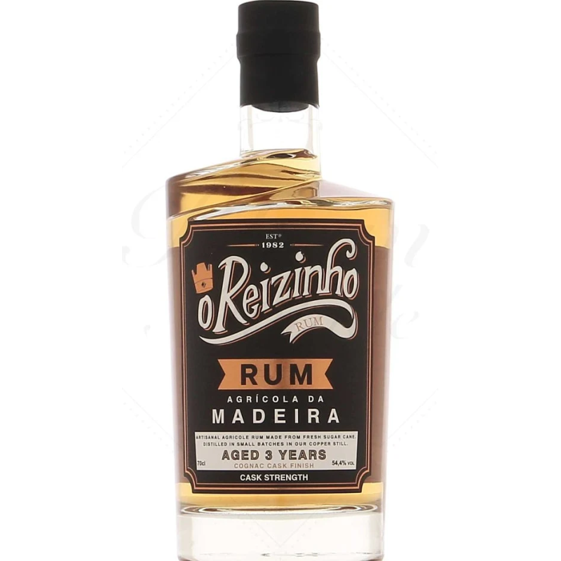 OREIZINHO RUM - 3 ANS - COGNAC CASK FINISH - CASK STRENGTH - 54,4% - 70CL OREIZINHO RUM - 3 ANS - COGNAC CASK FINISH - CASK STRENGTH - 54,4% - 70CL